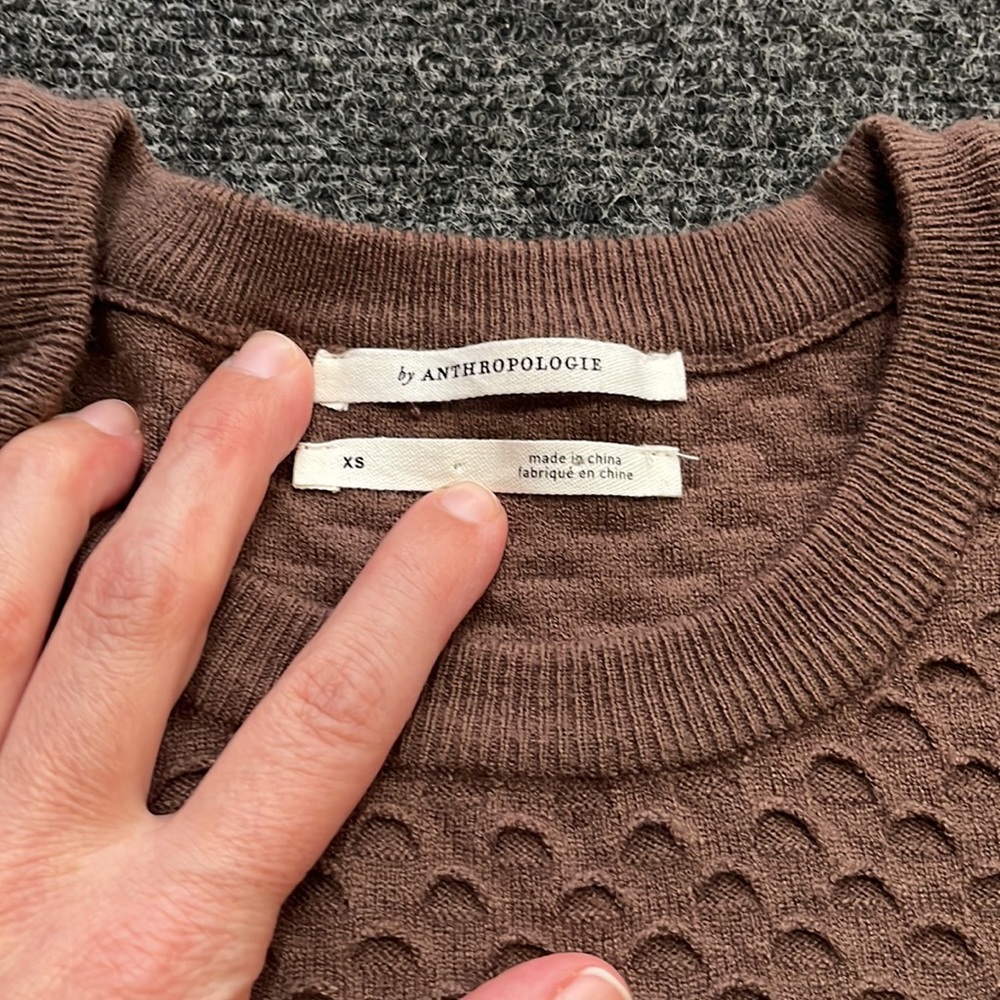 Anthropology Sz XS satin like puff sleeve sweater very soft EUC - Picture 5 of 9
